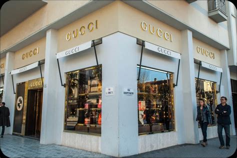 gucci forte dei marmi|forte dei marmi market hours.